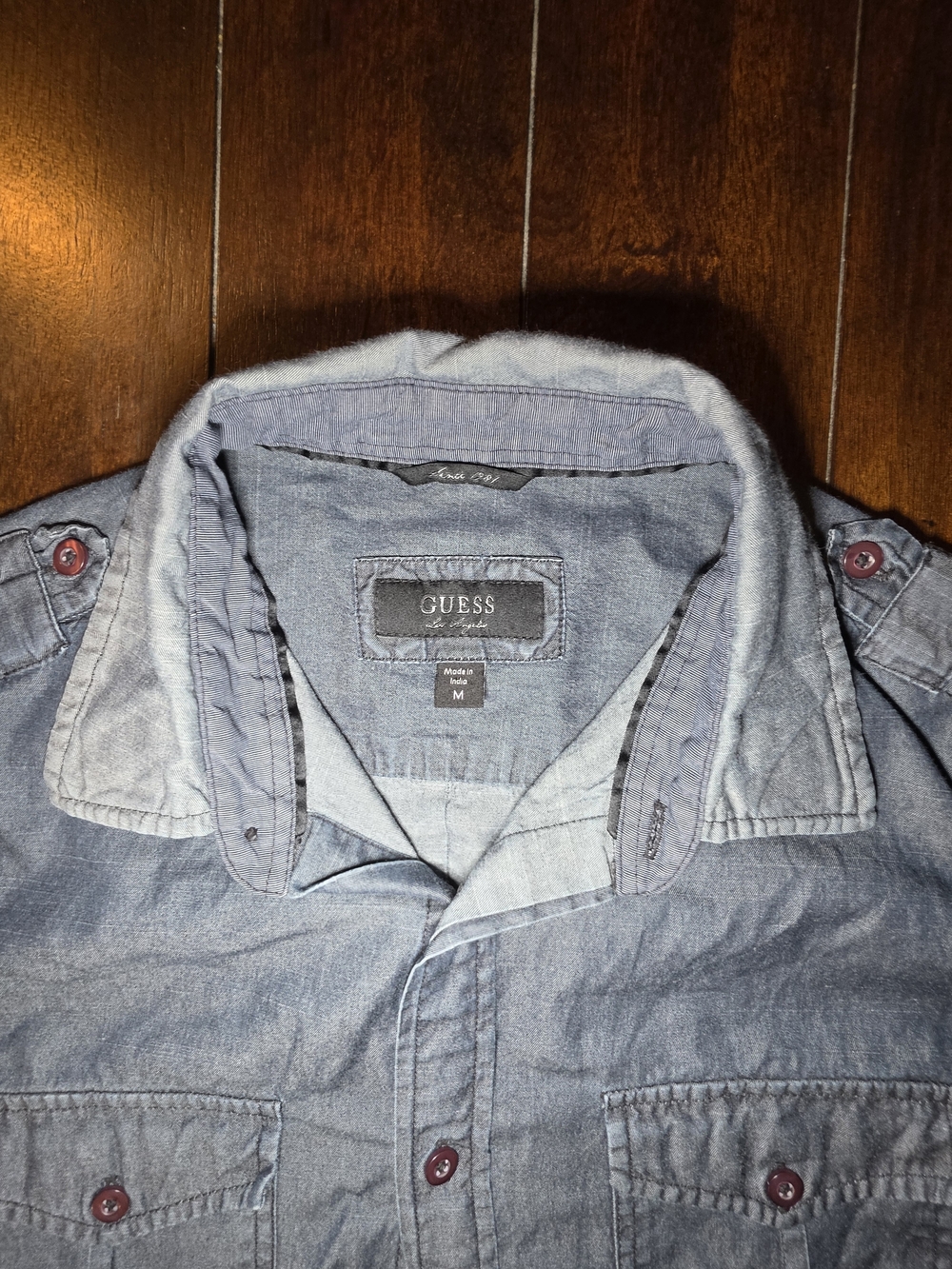 GUESS Men's Short-Sleeve Chambray Button-Up Shirt - Blue - Picture 2 of 5
